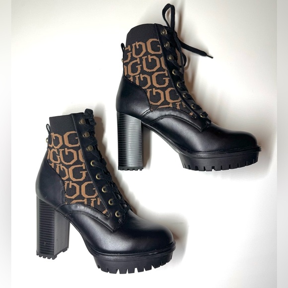 GUESS Women’s Grows-R Platform Chunky Black Ankle Boots Size- 8M - Picture 4 of 9